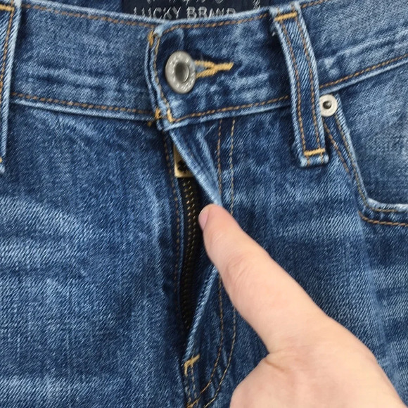 Lucky Brand Sienna Cigarette‎ Jeans Womens 2/26 Medium Distressed Cotton Denim - Picture 3 of 14
